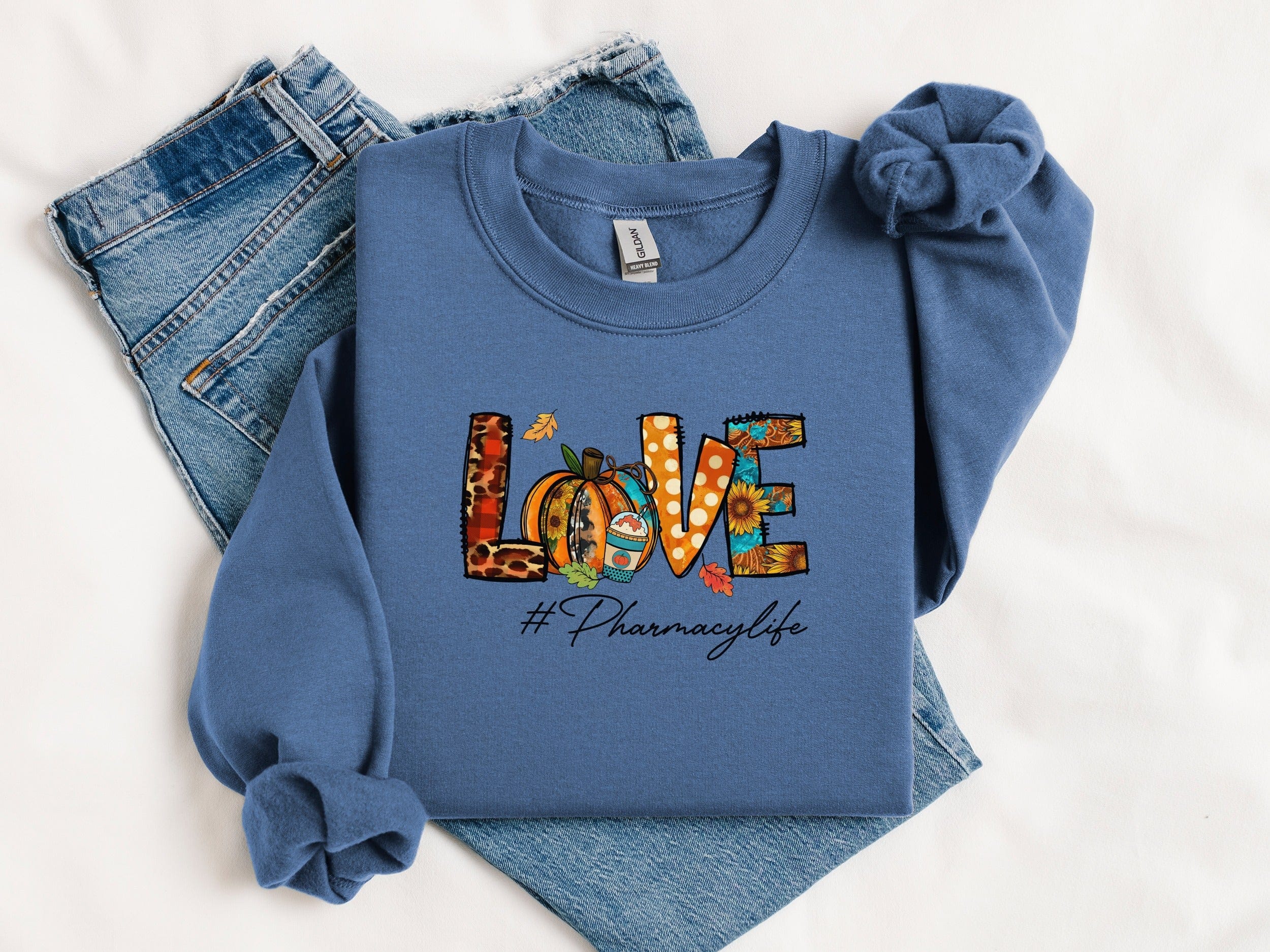 Love #Pharmacylife Graphic Sweatshirt Product Type