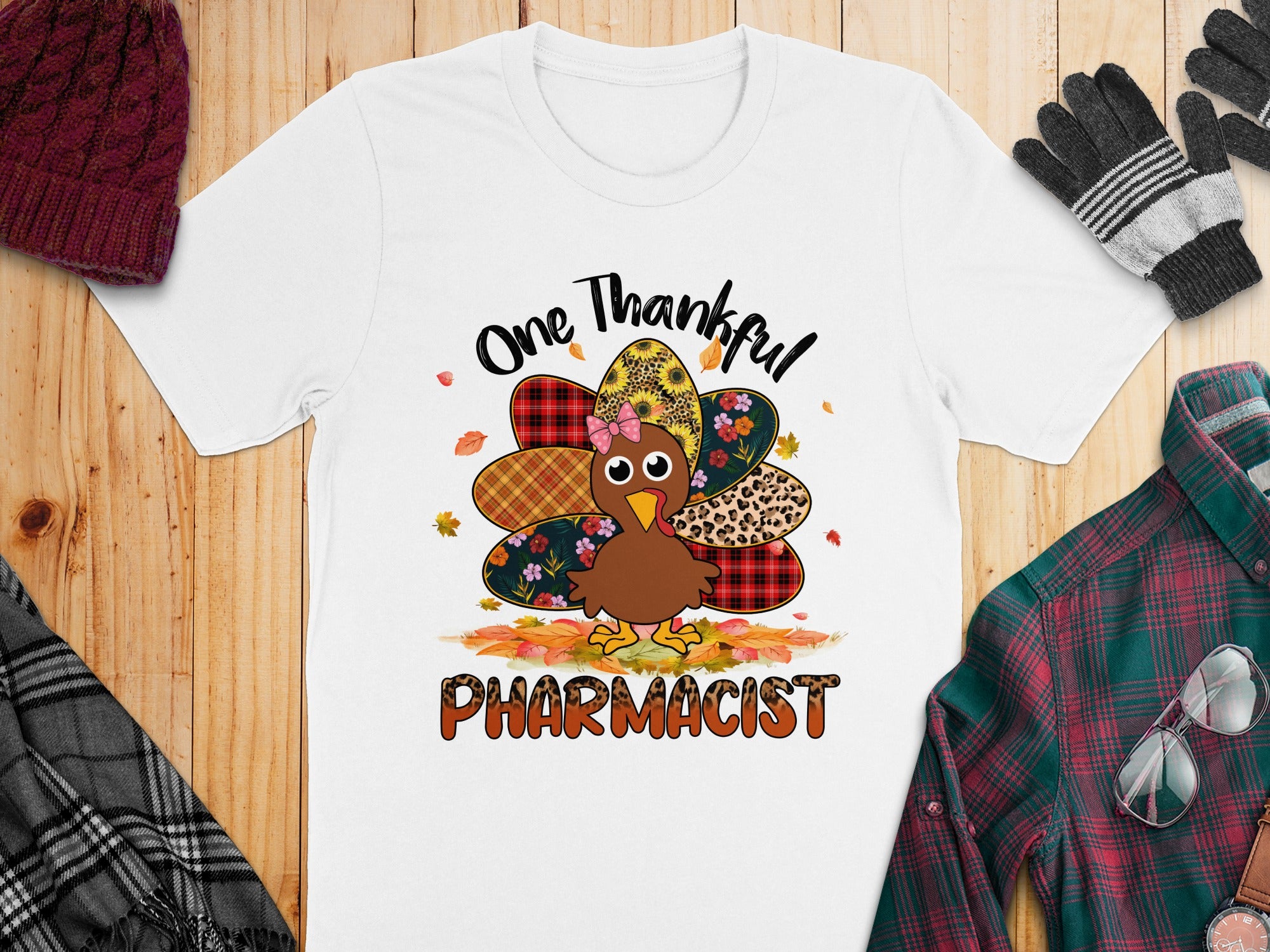 One Thankful Pharmacist Graphic T-Shirt product
